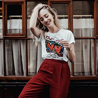 �������x